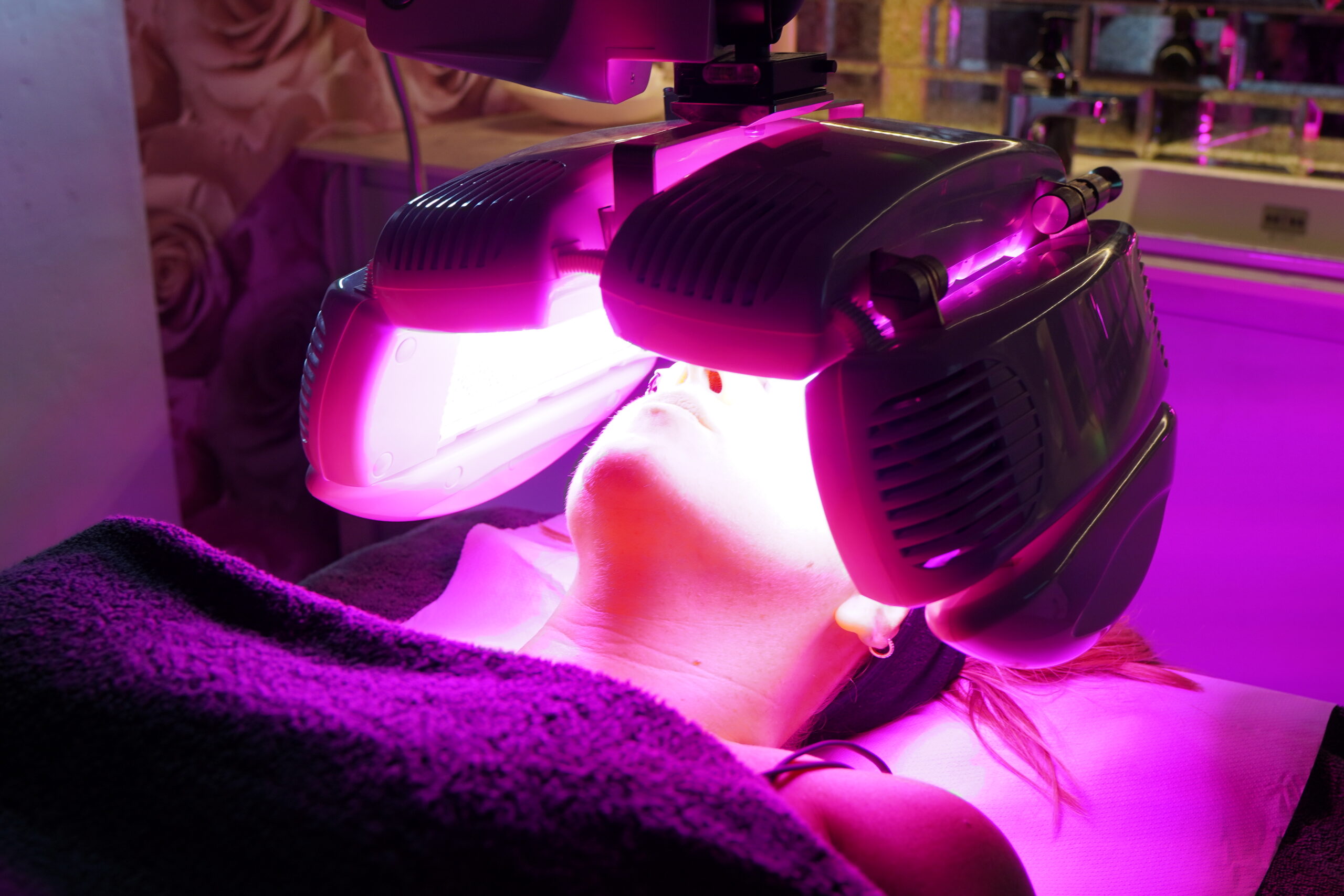 Dermalux LED light therapy